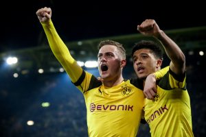 Lee más sobre el artículo Bundesliga: Borussia Dortmund ganó con angustia y mantiene la punta de la Bundesliga